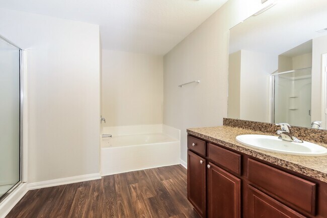 Building Photo - 24099 Wilde Dr