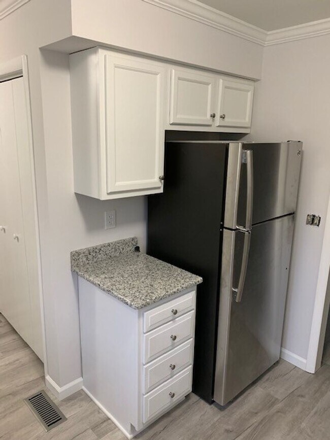 Foto del edificio - 2 Bed 2 Bath in Fox Fire