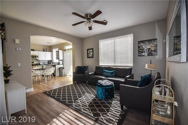 Foto del edificio - 1029 Sweeping Vine Ave