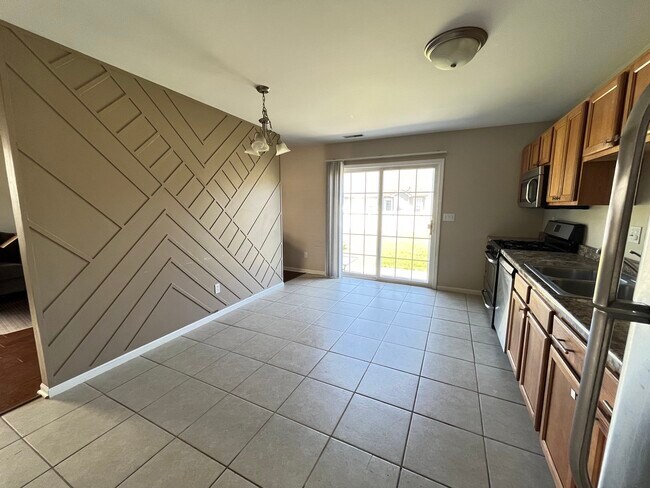 Building Photo - 1106 Emma Ct