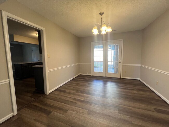 Foto del edificio - Wonderful 3BR 2.5BA Home in North High Point