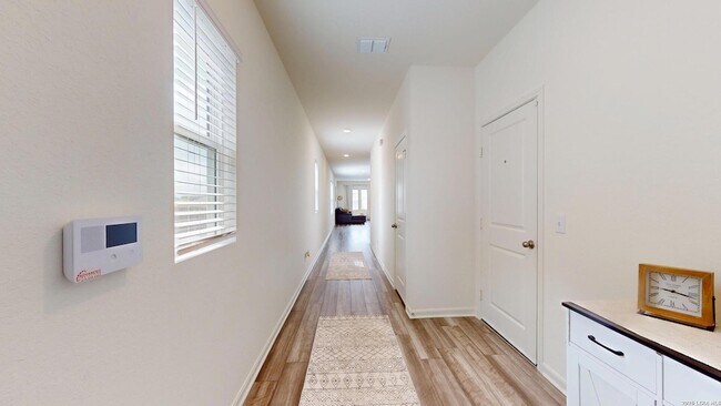Building Photo - 5814 Lilac Lndg