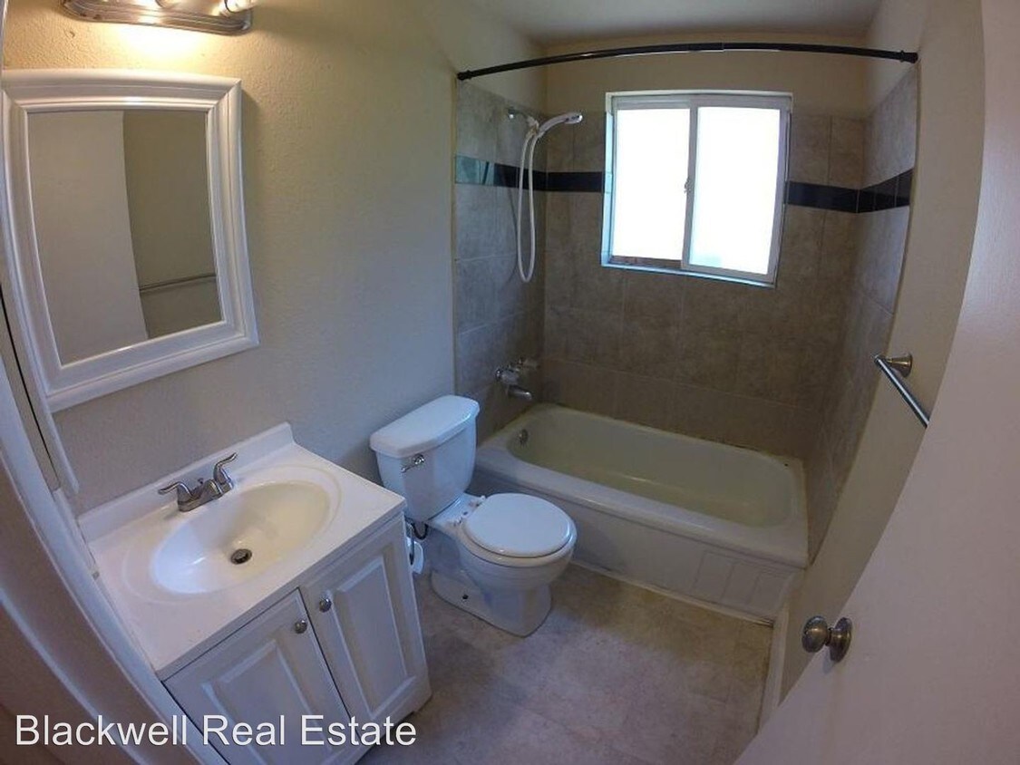 Foto del edificio - 9212 Kenwood Dr SW