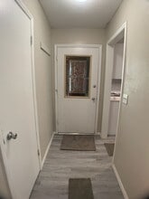 Building Photo - 6812 S Land Ave