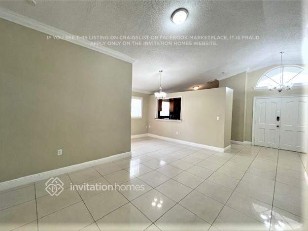 Building Photo - 15548 SW 138th Pl