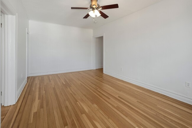 Building Photo - 56 Glenwood Ave