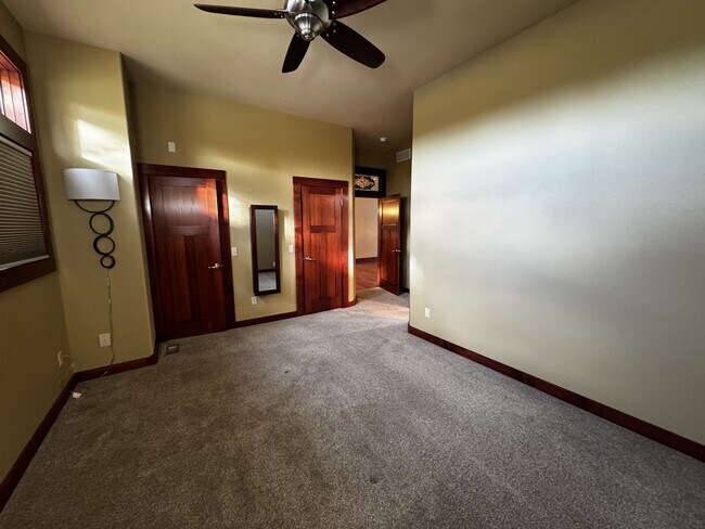 Foto del edificio - 4045 Audubon Way