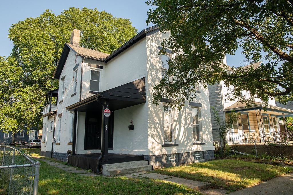 Photo - 415 Brightwood