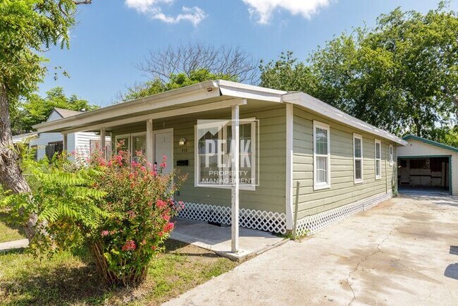 Building Photo - Spooktacular Special! Receive $500 off of ...