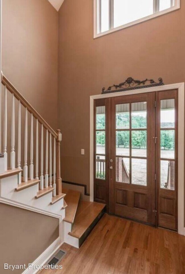 Building Photo - 3 br, 2.5 bath House - 4816 Brick Church Pike