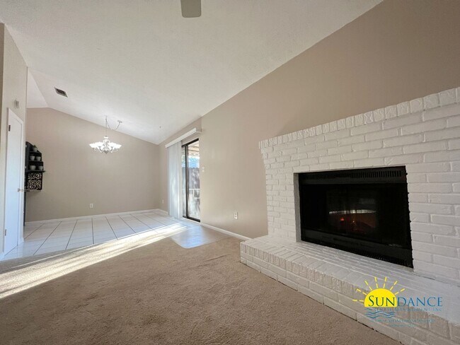 Building Photo - Charming 2 bedroom home in Destin!