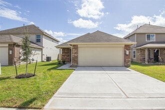Building Photo - 24331 Treviso Gardens Dr