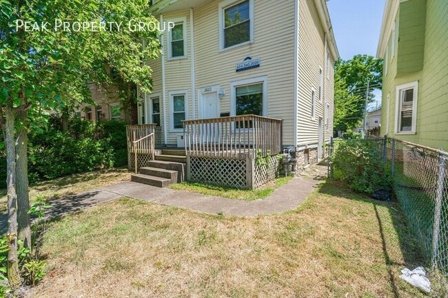 Building Photo - 1410 Indianola Ave