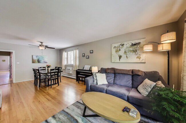Foto del edificio - 5140 N Leavitt St