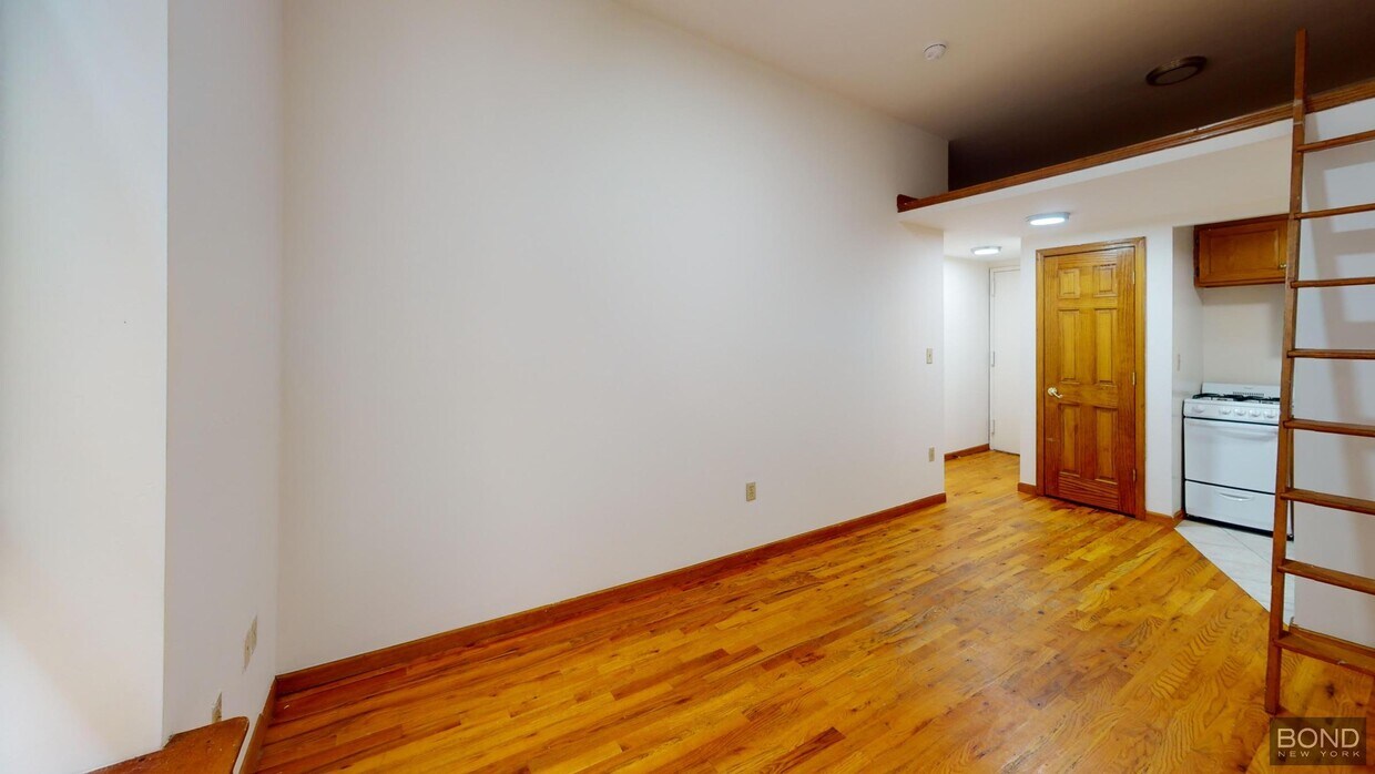 Building Photo - 491 Columbus Ave
