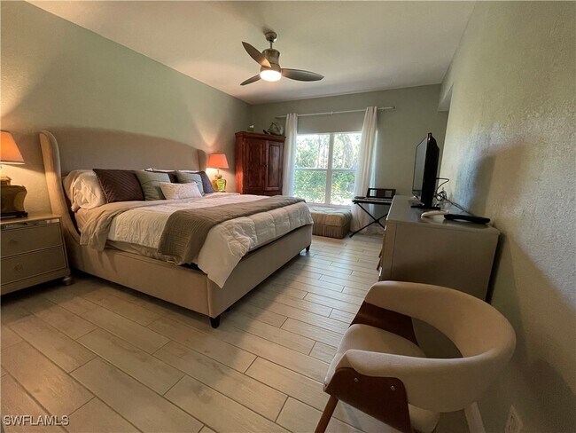 Foto del edificio - 1130 Partridge Cir