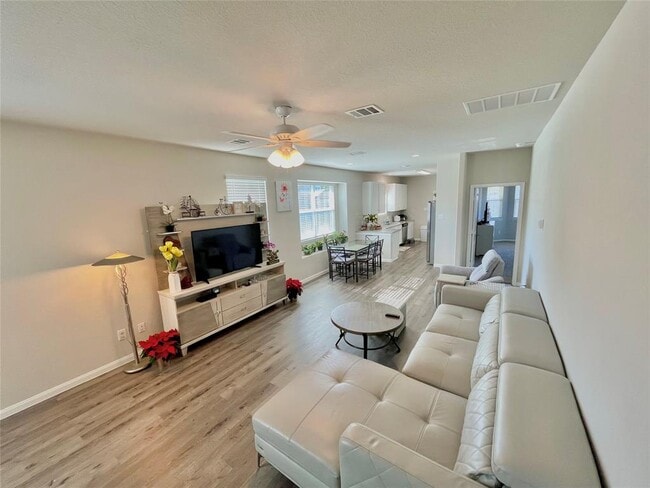 Foto del edificio - 25558 Woodmere Spur Ln
