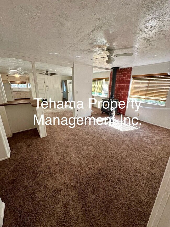 Foto del edificio - 2 Bedroom 2 bath home in country setting