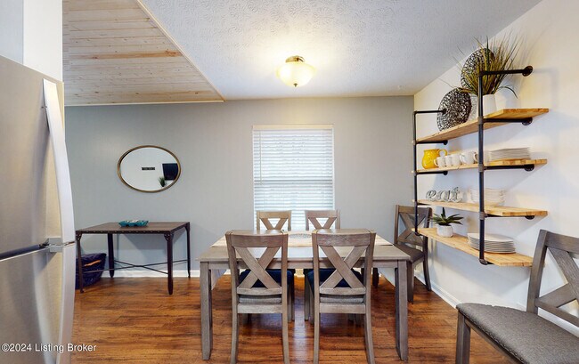 Foto del edificio - 1707 Norris Pl