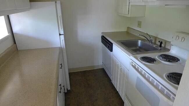 Foto del edificio - "Charming 2-Bed Condo Oasis in Boulder – Spacious 940 Sq Ft with Modern Comforts!"