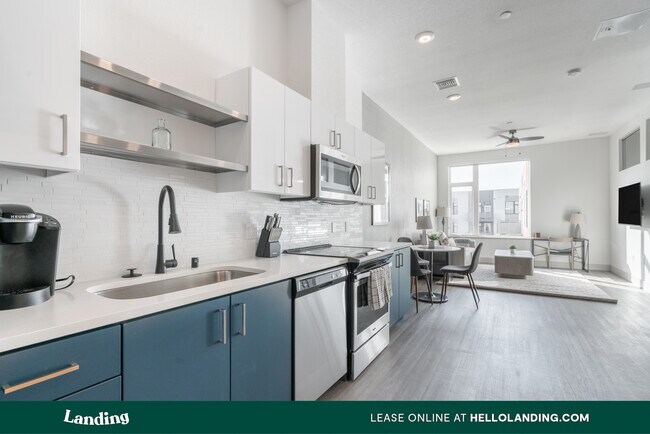 Building Photo - 1714 21st St