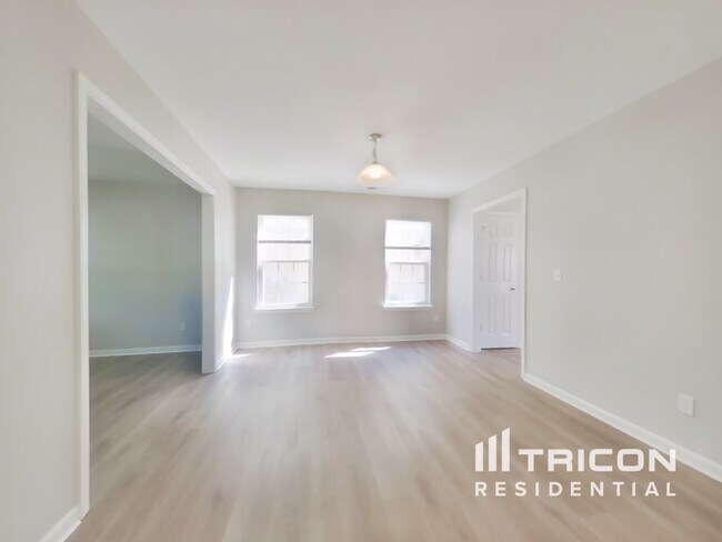 Building Photo - 4335 Springhaven Dr