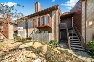 Building Photo - 12905 Woodforest Blvd