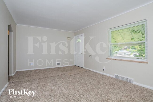 Foto del edificio - 5256 Ponce Ln