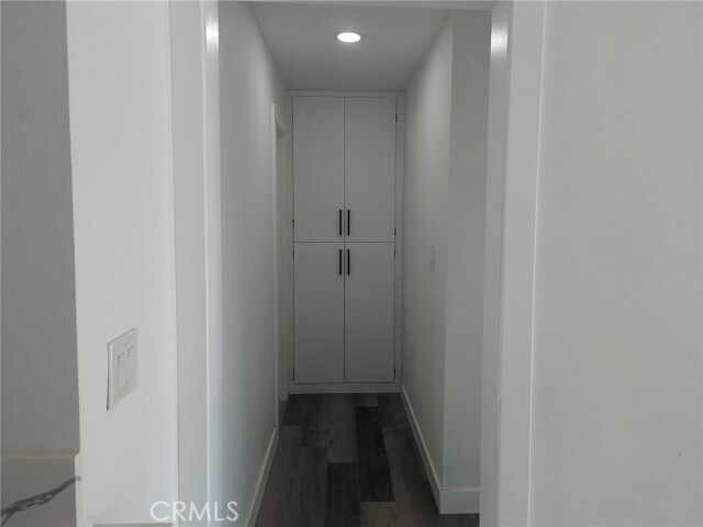 Foto del edificio - 1365 Villa St