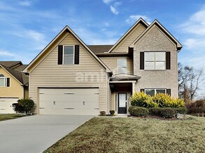 Building Photo - 414 Strawberry Walk