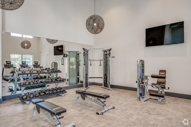 FITNESS CENTER - Broadstone Portland