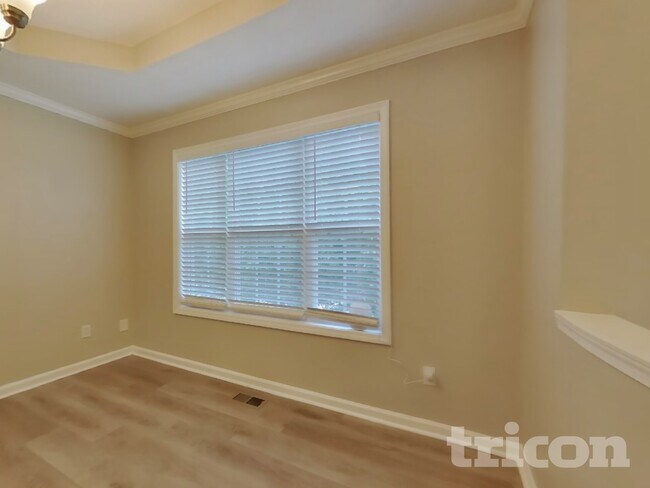 Building Photo - 7258 Brittany Way
