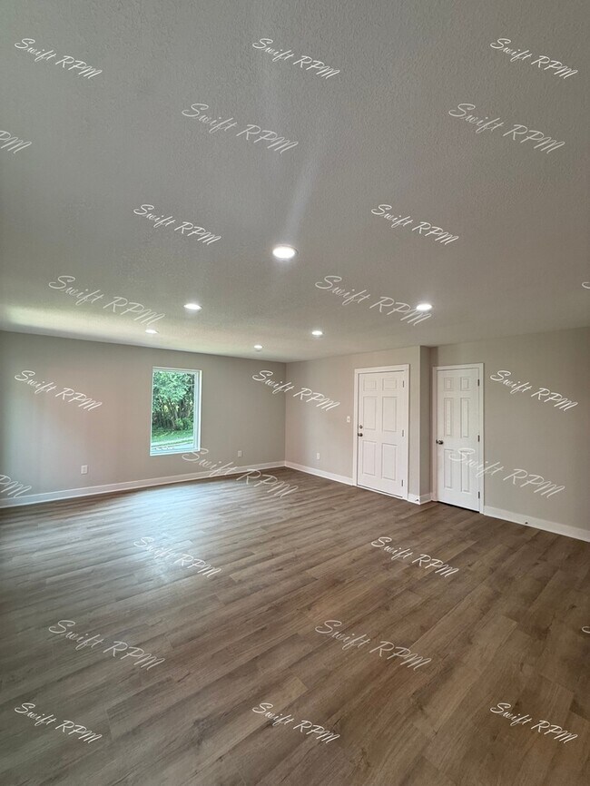 Foto del edificio - 1038 Oakland Ave