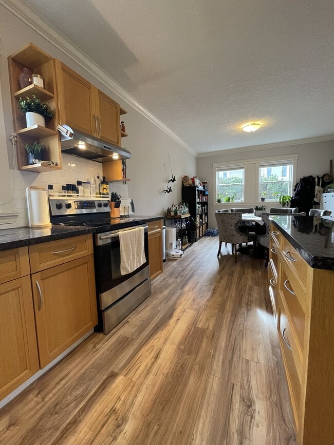 Building Photo - 24515-24124 124 Ave