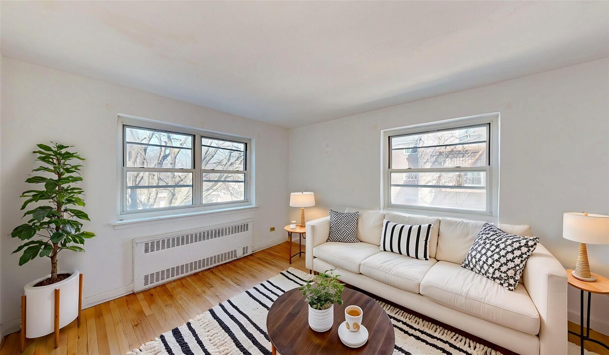 Primary Photo - 111-15 66th Ave