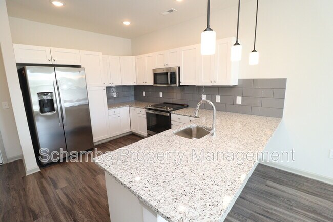 Foto del edificio - 2402 Gathering Sq Ct