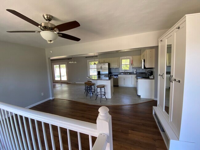 Foto del edificio - 2903 Sharon St