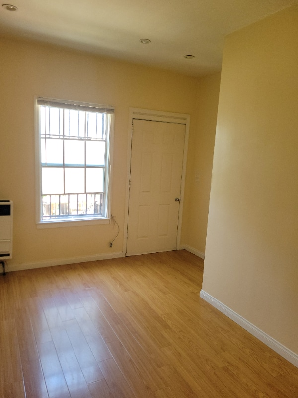 Photo - 230 Columbia Pl (Los Angeles, CA) Apartment