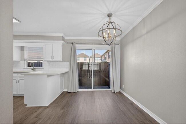 Foto del edificio - 1221 Cedar Post Ln