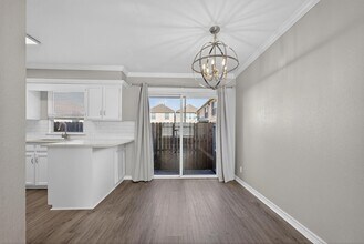 Building Photo - 1221 Cedar Post Ln