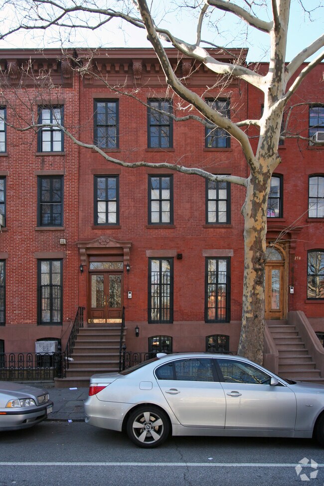 Primary Photo - 280 Carlton Ave