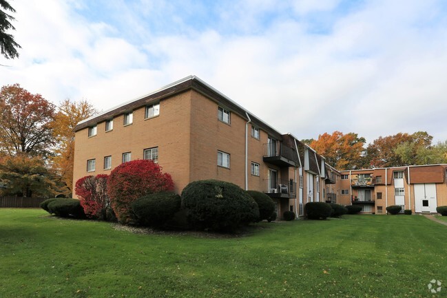 Foto del edificio - Lafayette Village