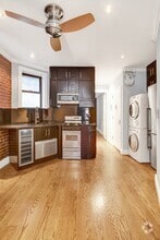 Building Photo - 219 E 23rd St