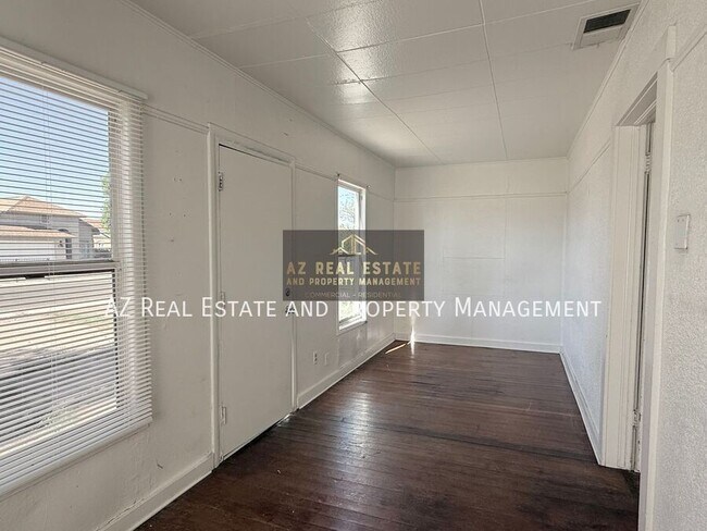 Foto del edificio - 3809 N 9th Pl