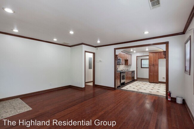 Building Photo - 2 br, 1 bath House - 243 Ollie St