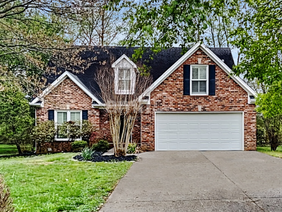 Primary Photo - 1426 Ascot Close