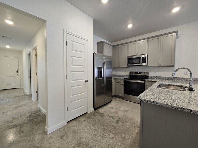Foto del edificio - 807 Wax Myrtle Ct