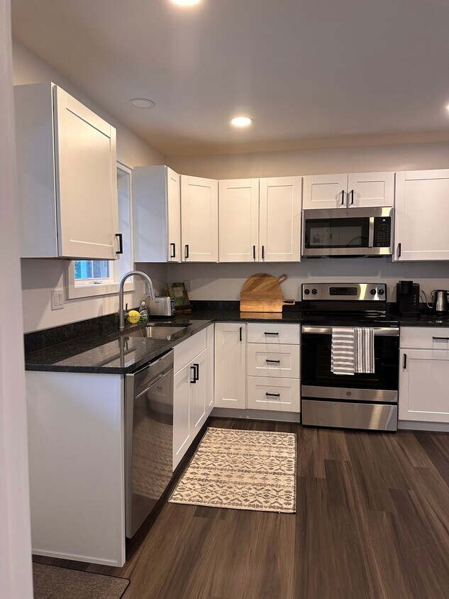 114 Lebanon Rd Unit 2, Winterport, ME 04496 Apartments in Winterport