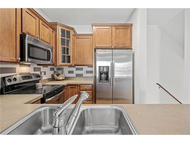 Foto del edificio - Awesome otesgo property for lease, 3 beds 2 baths, updates through-out!