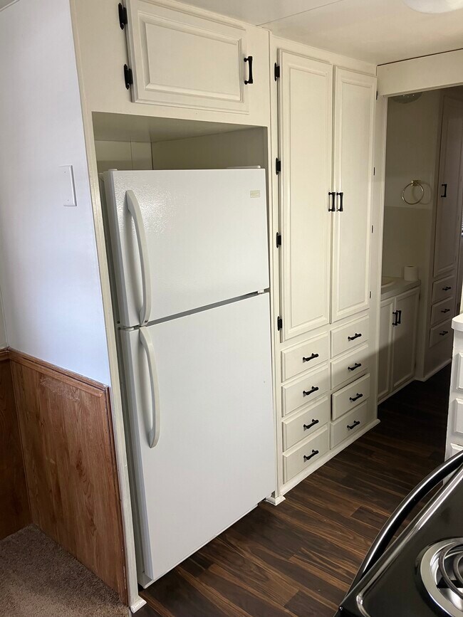 Foto del edificio - 24 W Rio Colorado Dr